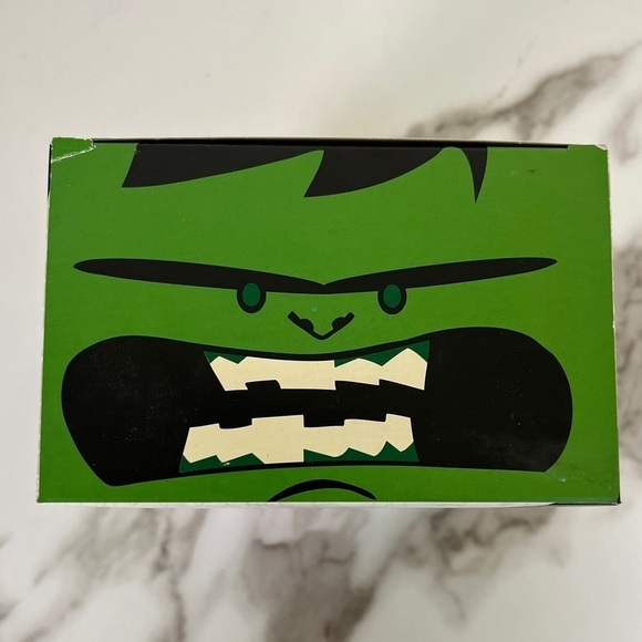 Mighty Muggs Marvel Hulk & Thanos NEW Vinyl Figures - Picture 5 of 14